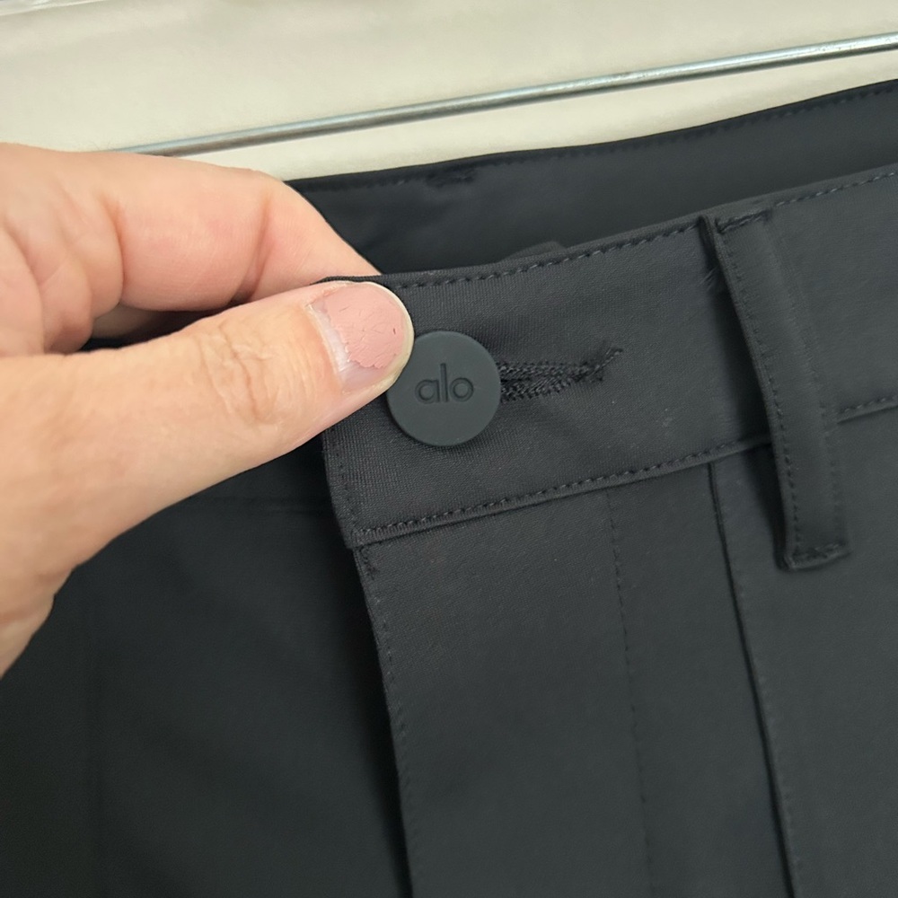 Alo yoga Block Pant in Black Size 34 Long - Picture 4 of 9